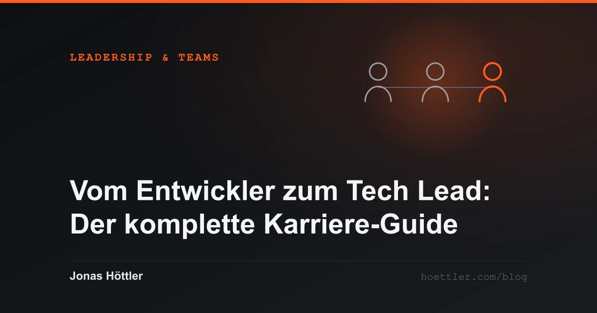Drei abstrakte Figuren nebeneinander, eine hervorgehoben als Titelbild zum Artikel „Vom Entwickler zum Tech Lead: Der komplette Karriere-Guide“